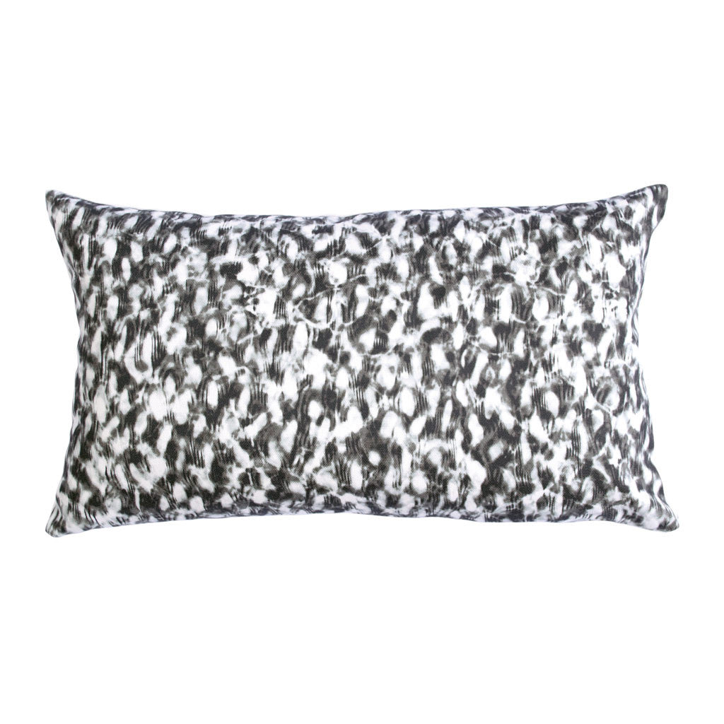 SCALLOP PILLOW (12x20") in Black and White